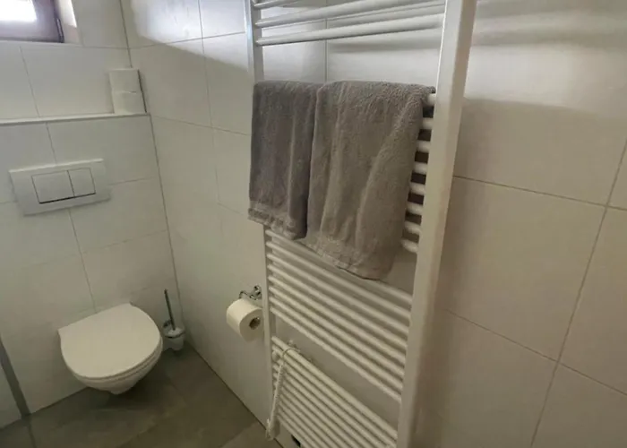 Peer * インスブルック